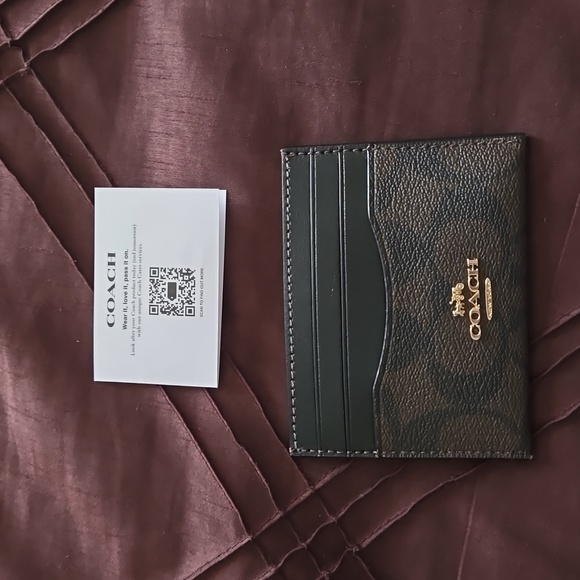 Coach Handbags - Coach card carrier/wallet